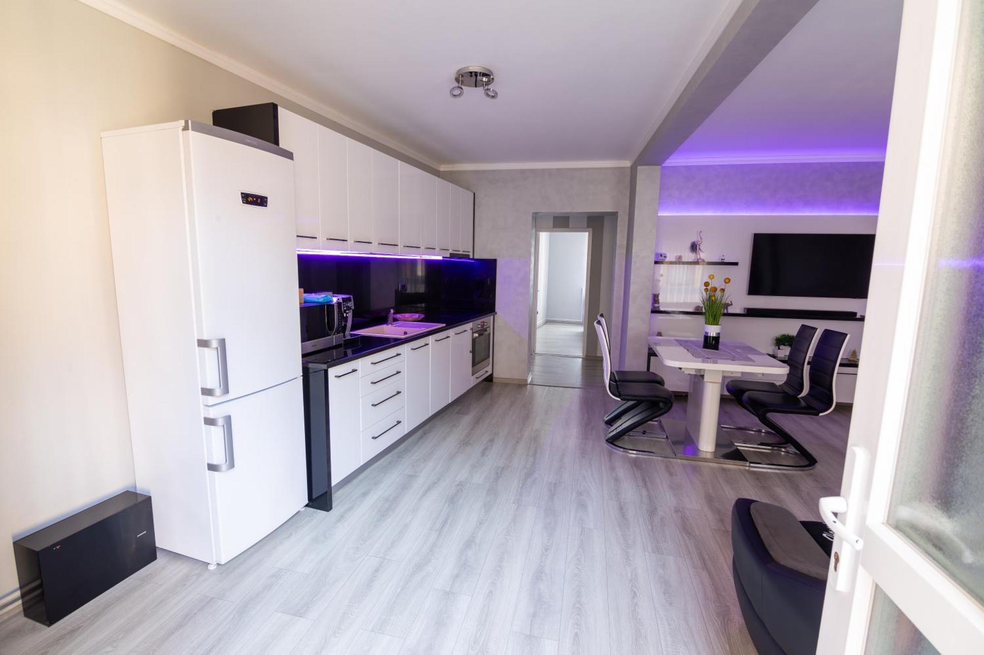 Apartamento Whitehouse Arad Exterior foto